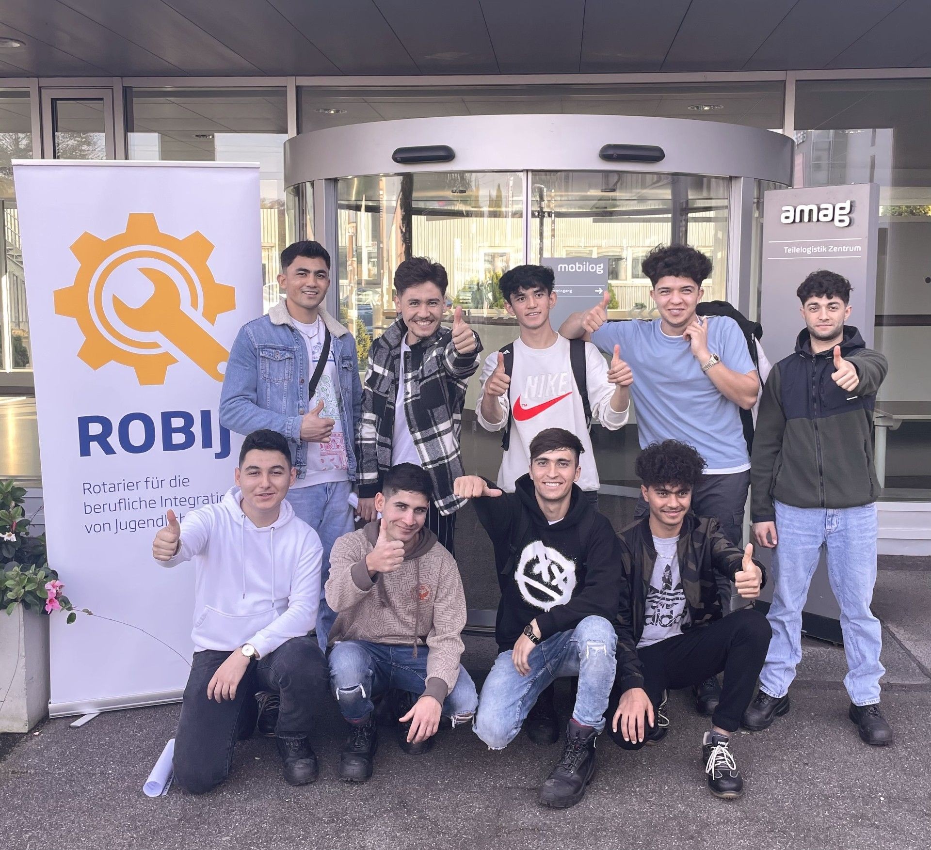 Jugendliche von ROBIJ Bild: zvg