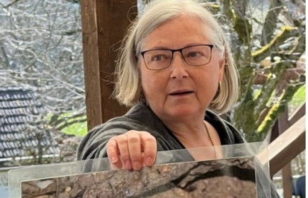 Die Biologin Susanne Gfeller seit 10 Jahren im Naturama Aarau tätig.
