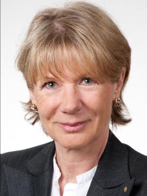 Ursula Schoepfer, Distrikt Governor (DG)